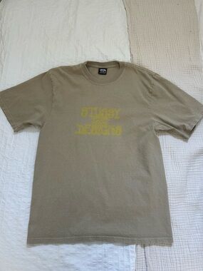 Size Medium Stussy Beige Tee